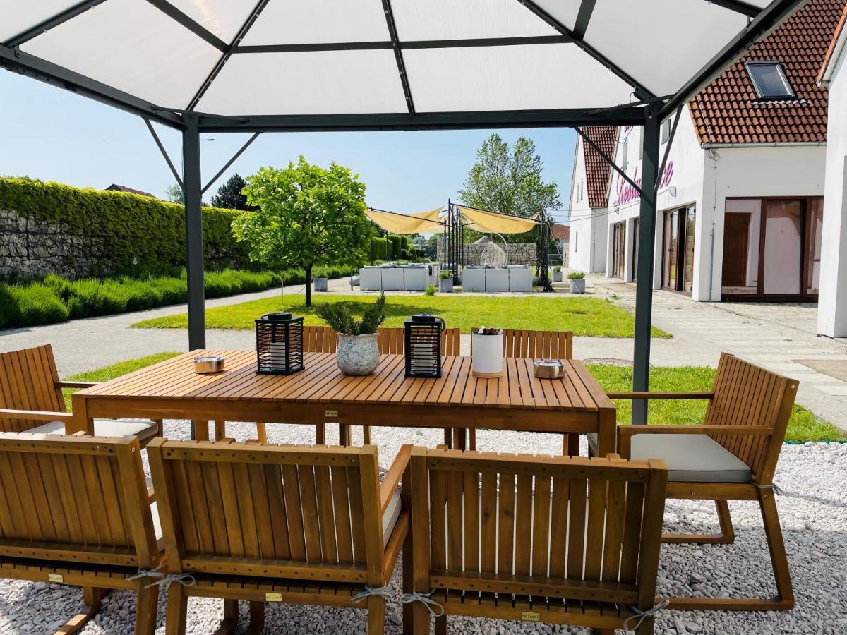 Hotel Marcincak*** Mikulov Dış mekan fotoğraf